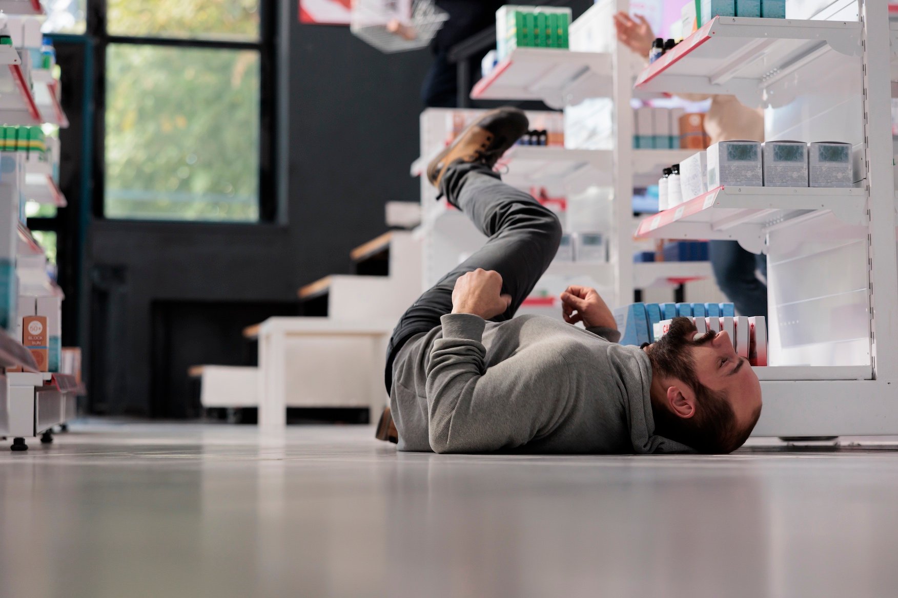 man-falls-in-store-premise liability