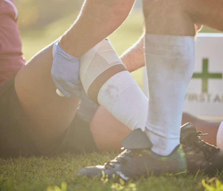 first-aid-sport-injury-and-hands-on-leg-with-socc-2025-04-05-18-41-16-utc
